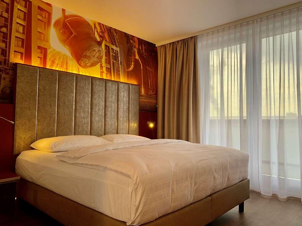 Amedia Linz, Trademark Collection By Wyndham Room photo