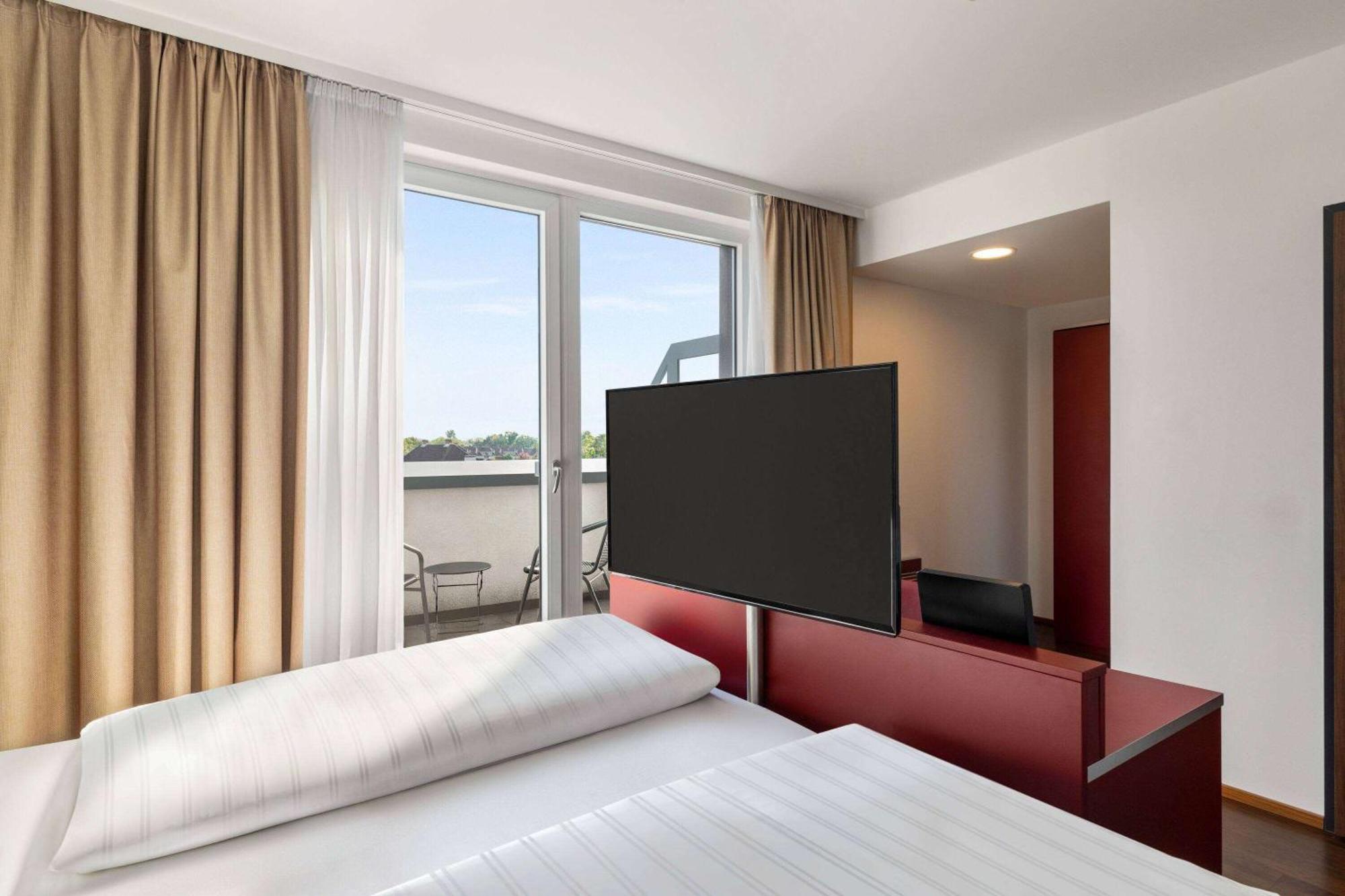Amedia Linz, Trademark Collection By Wyndham Exterior photo