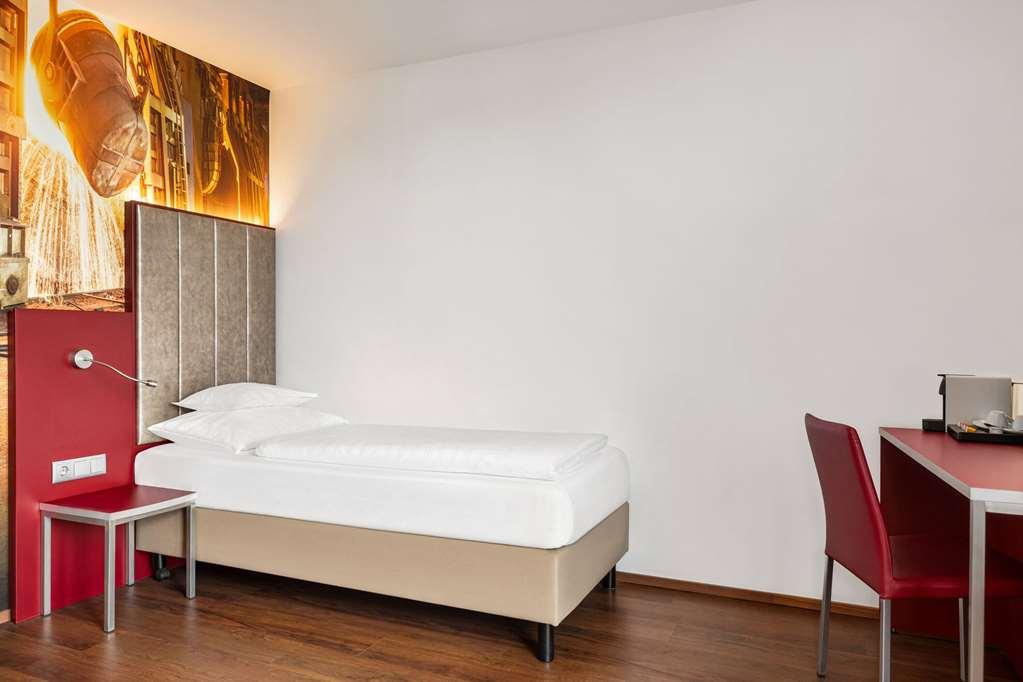 Amedia Linz, Trademark Collection By Wyndham Room photo
